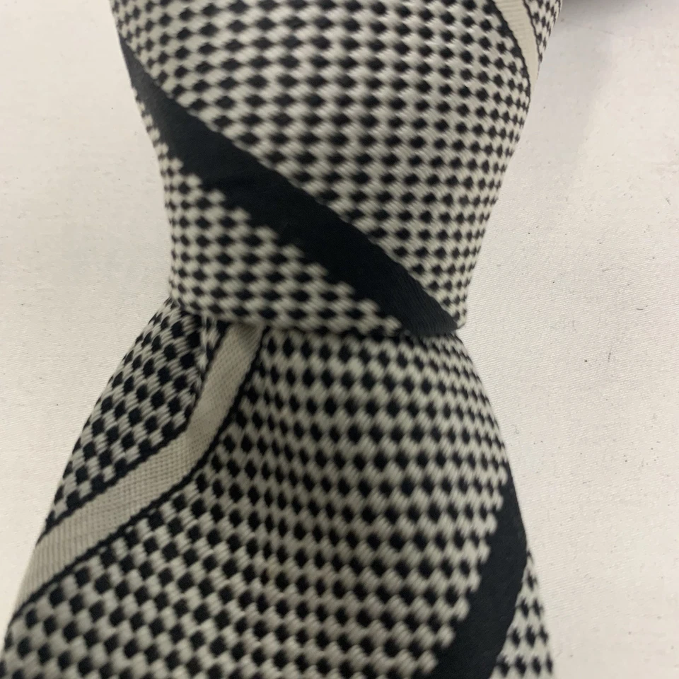 Corbata Turnbull Asser Silk hecha en inglés Foto 1 de 4