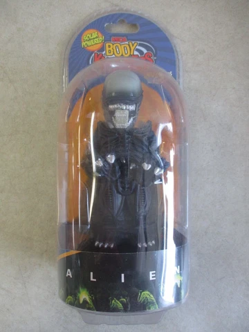 SEALED MOC 2019 NECA BODY KNOCKERS ALIEN XENOMORPH FIGURE Cover