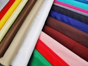 1,00 m Futterstoff 100 % Polyester  uni  über 30 Farben farbig Meterware  Stoff - Bild 1 von 38
