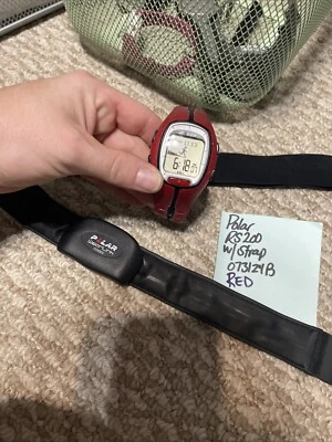 Unisex POLAR RS200 Rojo Digital LCD Fitness Ritmo Cardíaco Monitor Correa Foto 1 de 4