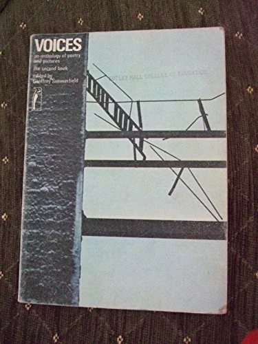 Voices: Bk. 2: An Anthology of Poetry and Pictures - Ed.Geoffrey Summerfield - Image 1 of 1