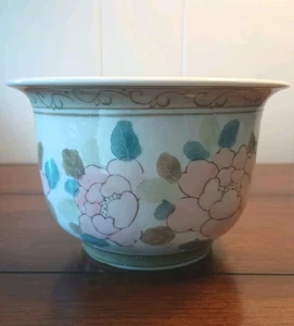 Vintage Asian Porcelain Hand Painted Planter Small Decorative Pastel Floral Pink - Picture 1 of 8