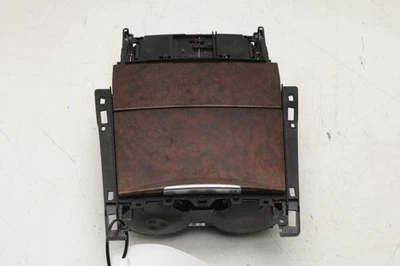 Portavasos consola central 10-16 Mercedes-Benz E350 Sport 4Matic 3,5 L con cenicero Foto 1 de 4