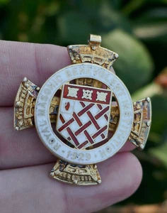 Vtg. 1929 Gilt Sterling & Enameled Royal Masonic Benevolent Institution Medal - Picture 1 of 7