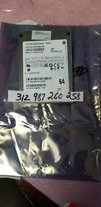 Samsung 64GB 2.5" Solid State Drive SSD (MMCRE64G5MXP-0VBH1) 500585-001 - Picture 1 of 1