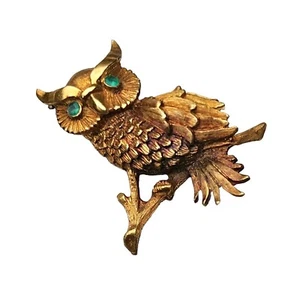 Vintage Italian 18K Solid Yellow Gold Owl Brooch w/ Green Eyes 11.31g - Picture 1 of 6