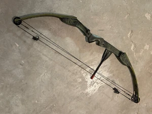 Jennings Shooting Star Elephant Bow - Vintage Compound Bow with Camo Paint - Picture 1 of 2