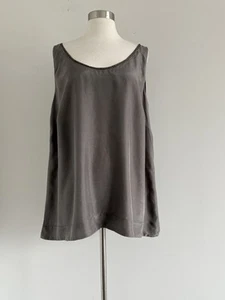 EILEEN FISHER TOP DONNA 100% SETA DOPPIO STRATO TAUPE SENZA MANICHE TAGLIA 1X - Foto 1 di 10