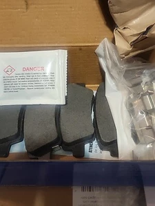 Pastilla de freno de cerámica sin cobre premium Bendix CFC1594 - Imagen 1 de 3