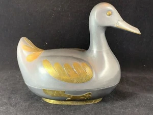 Caja de baratija vintage de pato de peltre y latón - Imagen 1 de 7