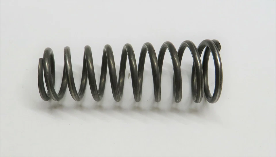 International M 1.5 HP Exhaust Spring Gas Engine motor IHC Hit & Miss