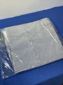 L.L. Bean Signature Blue & White Striped Seersucker Pants Size 0 Regular New - Picture 1 of 5