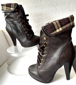 Wild Diva Ankle High Stiletto Lace-up Brown Cuffed Boots Sz. 6 1/2 - Picture 1 of 6