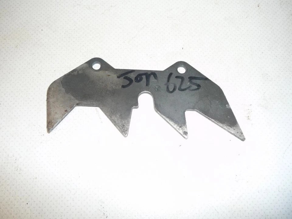 Jonsered 625, 630, 670 Husqvarna 266, 268, 272 Tronçonneuse Griffe 503445501 - Photo 1/2