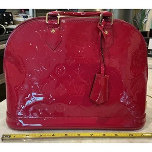 Louis Vuitton Alma PM Rot Monogram Vernis Lackleder Umhängetasche Handtasche - Bild 1 von 22