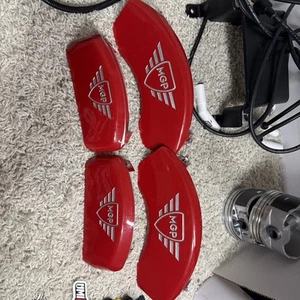 2017-2019 Jaguar XE Front + Rear Red MGP Brake Disc Caliper Covers See Pics - Foto 1 di 9