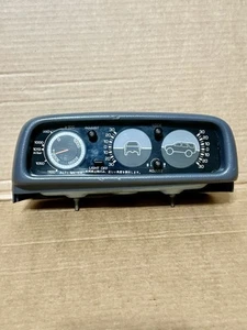 Toyota 4Runner, Hilux, 4WD 1988-1994 LN130 Tilt Altimeter Gauge OEM JDM used - Picture 1 of 10