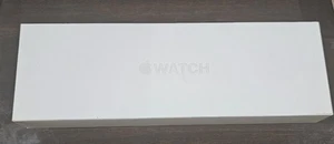 Apple Watch Series 10 (GPS) 42mm w Sport Band S/M Jet Black MWWE3LW/A - Photo 1 sur 2