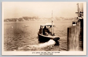 RPPC Cape Porpoise, Kennebunkport Maine Lobster Boat Harbor Unposted ME Postcard - Imagen 1 de 3