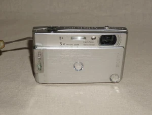 Sony Cyber-shot DSC-T100 8.1MP Steady shot Digital Camera for Parts or Repair - Picture 1 of 11