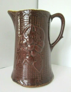 ANTIQUE HULL SALT GLAZE STONEWARE WAFFLE CHERRY PATTERN PITCHER ~ Brown ~ 8" Hig - Picture 1 of 12