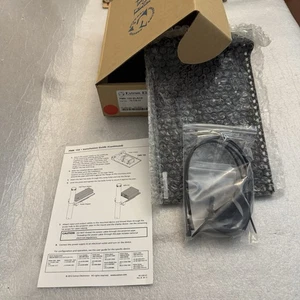 Extron Electronics PMK 155 schwarz Mast und Kabel Cubby Montageset 70-739-12 - Bild 1 von 6