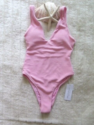 NUEVO Seafolly 8 AUS Sea Dive Cuello en V Maillot Una Pieza PARFAIT ROSA PRECIO DE VENTA SUGERIDO POR EL FABRICANTE $149.95 Foto 1 de 4