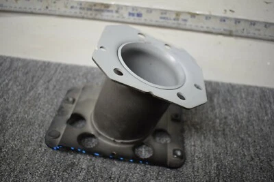 Soporte de refuerzo trasero Infiniti G37 2008-2013 OEM de fábrica Foto 1 de 4