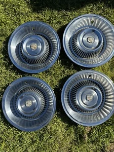 VTG 1963 1964 CADILLAC CADY ELDORADO FLEETWOOD DEVILLE HUBCAP 63 64 WHEEL COVER - Picture 1 of 12