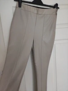 🎀FAUX LEATHER TROUSERS/JEGGING SIZE S BEIGE/TAUPE STRETCH SLIM FIT W28"/L27" - Picture 1 of 14
