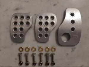 Pedaliera Omp 1030 universale in alluminio precurvato colore argento nuove - Imagen 1 de 1