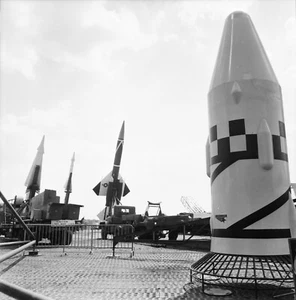 LE BOURGET c. 1960 - Avion Missiles - Négatif 6x6 - IDF 267 - Imagen 1 de 1