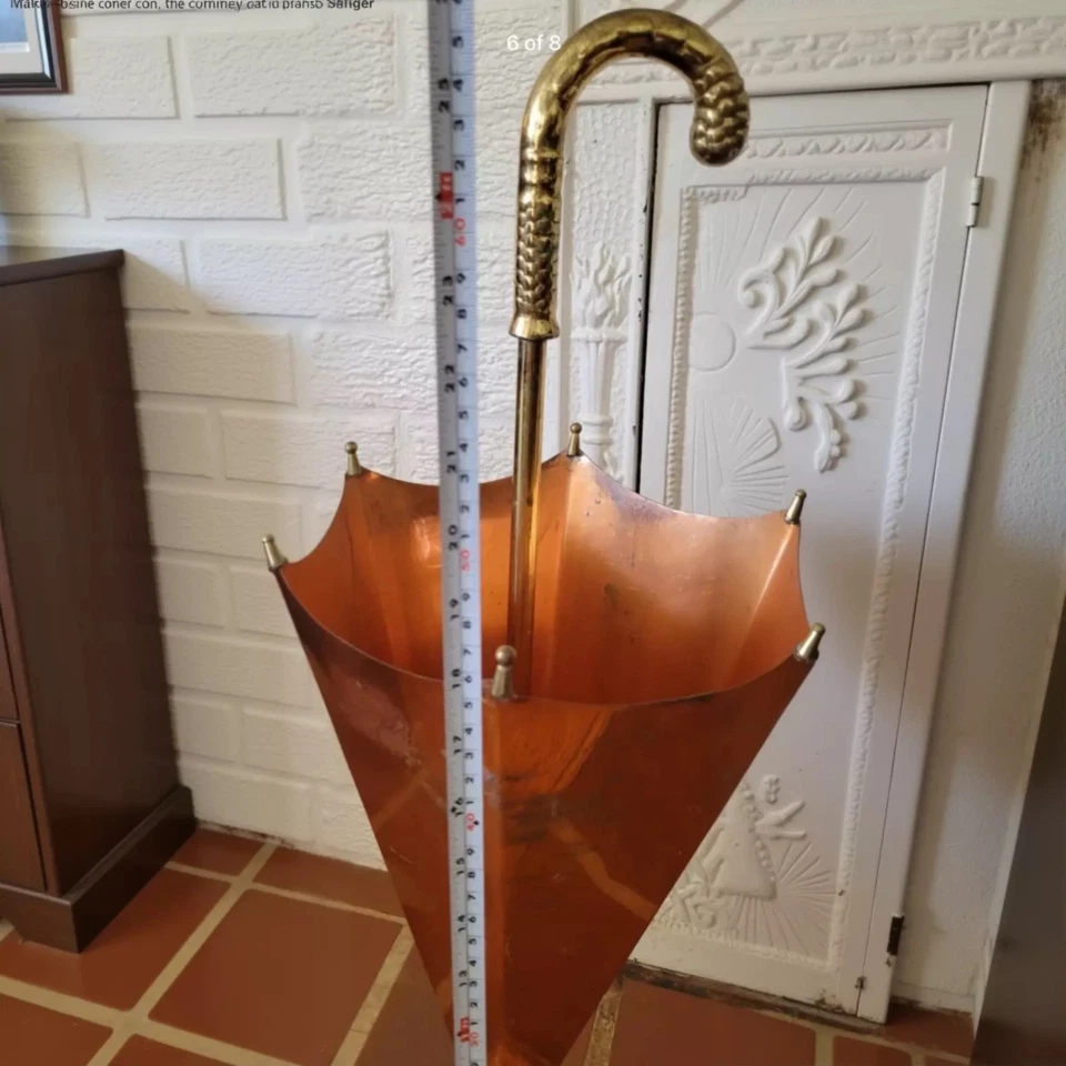 Soporte para paraguas Art Deco 1960 de cobre y latón hecho en Portugal Foto 1 de 4