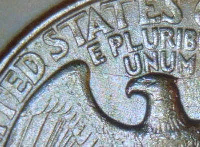 1996P George Washington Quarter Spitting Eagle + Die Break Mint Error Coin - Image 1 of 4