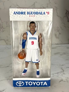 Andre Iguodala Philadelphia 76ers seltene Actionfigur Toyota Center Giveaway Neu - Bild 1 von 5