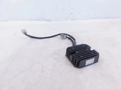 Yamaha Virago 750 XV750 1981-1983 negro regulador de voltaje eléctrico rectificador Foto 1 de 4