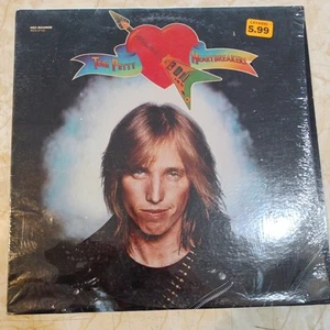 Tom Petty And The Heartbreakers. Debut. NM Vinyl LP. 1982 In Shrink. VG+ Cover. - Picture 1 of 4