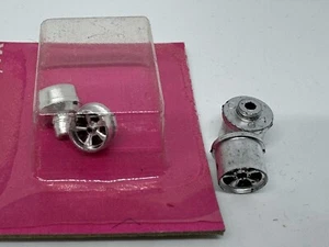 VTG - Early Aurora AFX Model Motoring High Luster Silver Wheel Set - New - Picture 1 of 1