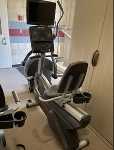 LIFE FITNESS - CLSR Integrity - RECUMBENT BIKE + FREE Shipping !!! - Picture 1 of 1