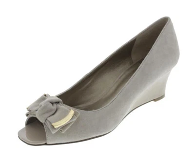 Nuevo BANDOLINO Mujeres Gamuza Tacón de Cuña Peep-toe Vestido Bomba Sandalia Zapato Talla 7.5 M  Foto 1 de 2