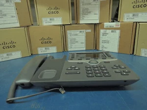 Cisco CP-8861-K9 8861 IP phone ,WITH HANDSET AND CURLY WIRE ,NO FACE COVER - Picture 1 of 3