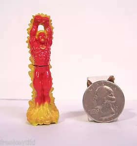 Figura 2" NUEVA" Marvel Hero HUMAN TORCH Fantastic 4 Construible Pastel Topper - Imagen 1 de 4