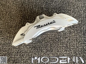 Original Bremssattel vorne rechts silber Maserati Quattroporte M156 GTS 3.8 V8 - Bild 1 von 3