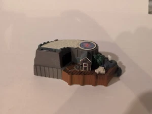 Vintage 1997 Galoob Micro Machines Exploration Sea Squall Station Hurricane PART - Picture 1 of 4