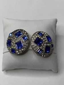 Vintage Yves Saint Laurent silberfarbene Strass signierte Clip-Ohrringe - Bild 1 von 12
