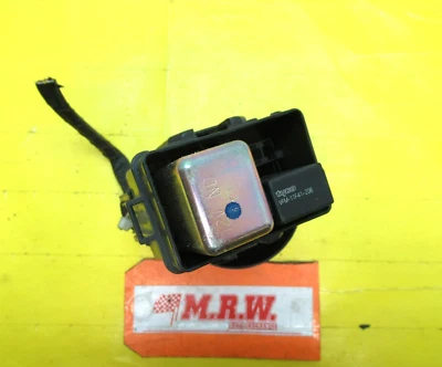 FUSE BOX WIRE PLUG CONNECTOR RELAY TYCO VFM11F41Z06 for 98 99 00 01 02 ACCORD - Image 1 of 4