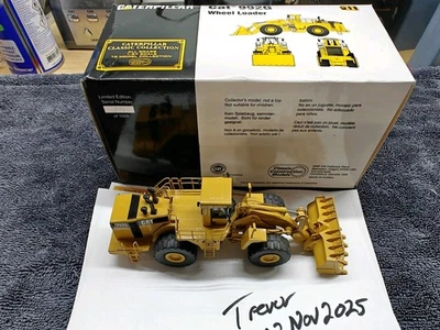 Classic Construction Models Caterpillar 992G Loader Brass - 1:87 #811 Ccm 1/87 - Image 1 of 4