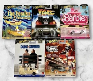 Hot Wheels Pop Culture Lot Of 5 Back To the Future, Barbie, Dumb & Dumber - Picture 1 of 16