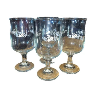 Pfaltzgraff Erbstück Weiße Blume Wasser/Weinkelche, 8oz Hergestellt in den USA (4) Set - Bild 1 von 7