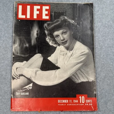 LIFE Magazine December 11 1944 Judy Garland WWII Era Vintage Ads Antique Cars Foto 1 de 4